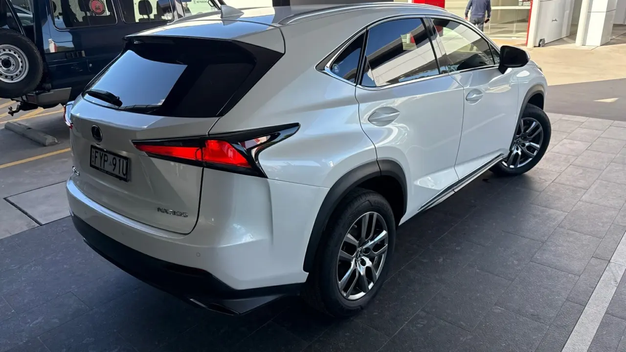 2019 Lexus NX300 Gallery Image 4