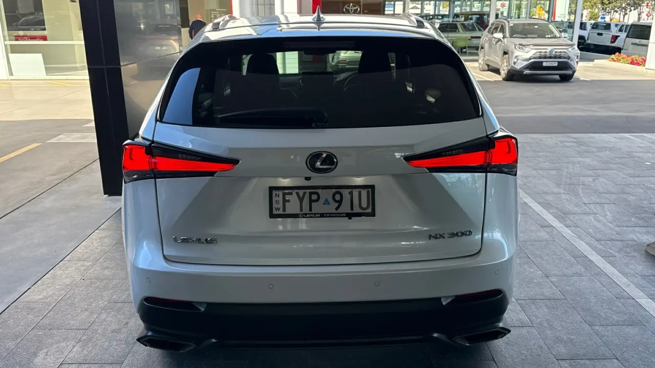 2019 Lexus NX300 Gallery Image 6