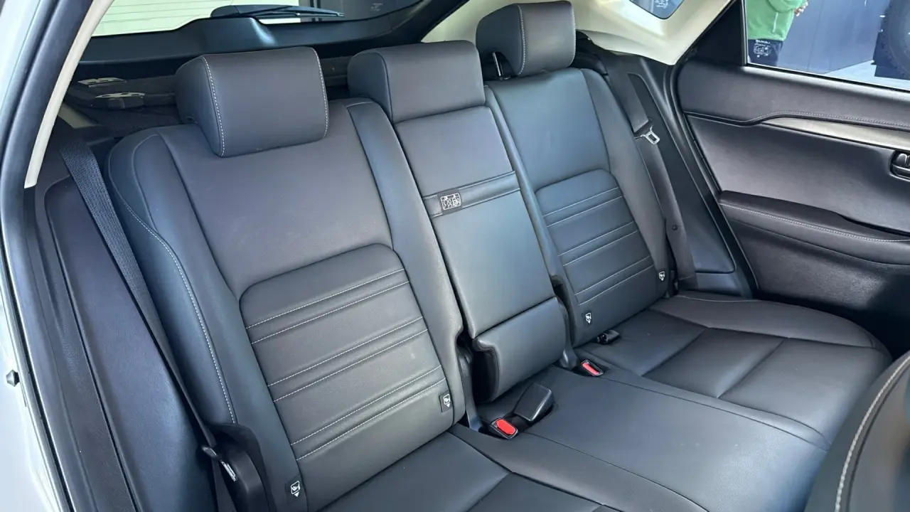 2019 Lexus NX300 Gallery Image 8