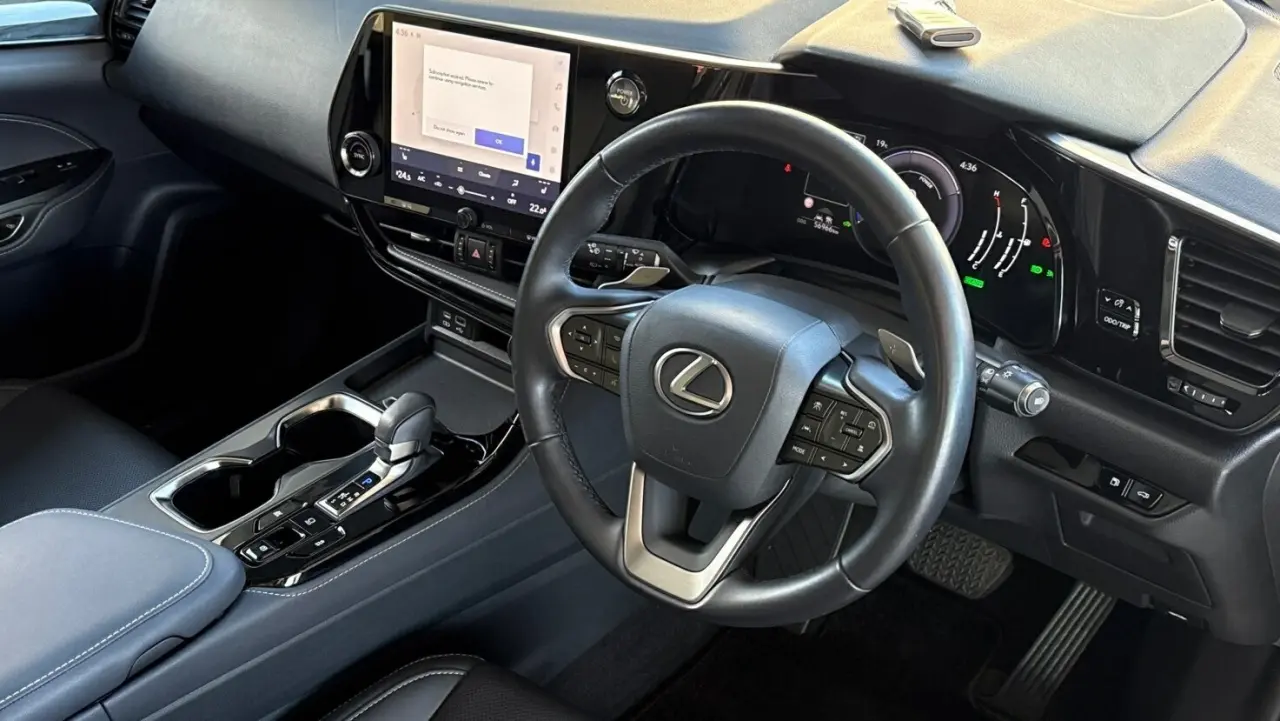 2022 Lexus NX350H Gallery Image 10