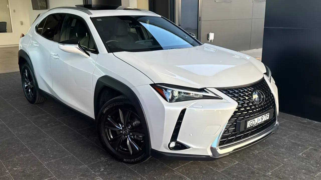 2023 Lexus UX250H Gallery Image 1
