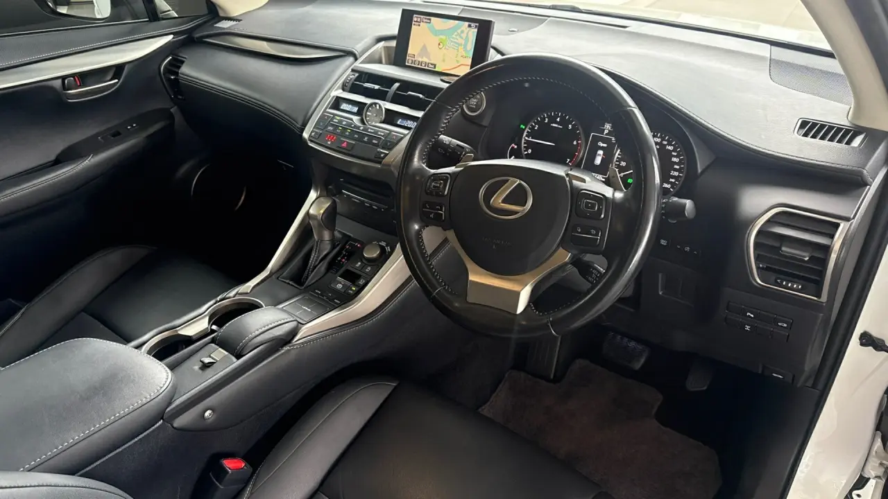 2016 Lexus NX200t Gallery Image 10