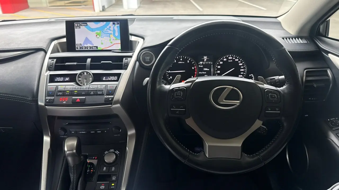 2016 Lexus NX200t Gallery Image 11
