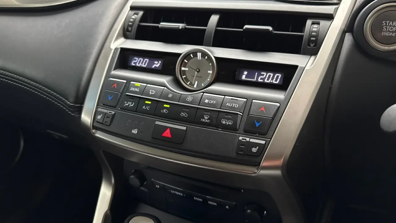 2016 Lexus NX200t Gallery Image 16