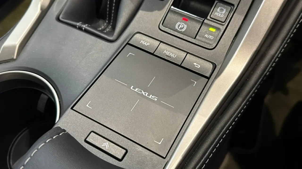 2019 Lexus NX300 Gallery Image 18
