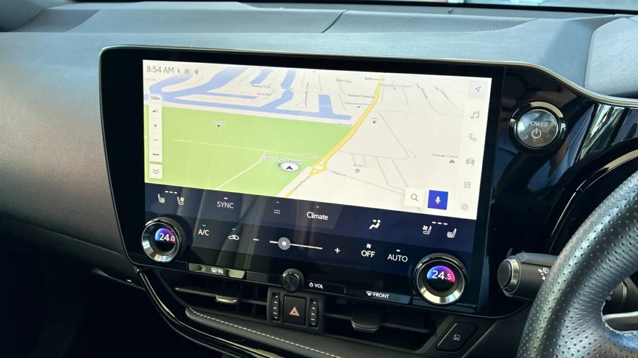 2022 Lexus NX350H Gallery Image 13