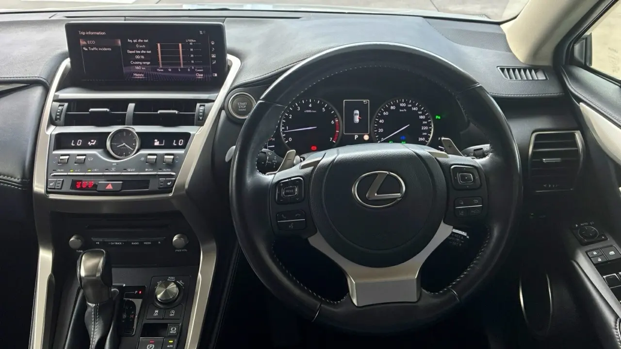 2021 Lexus NX300 Gallery Image 10