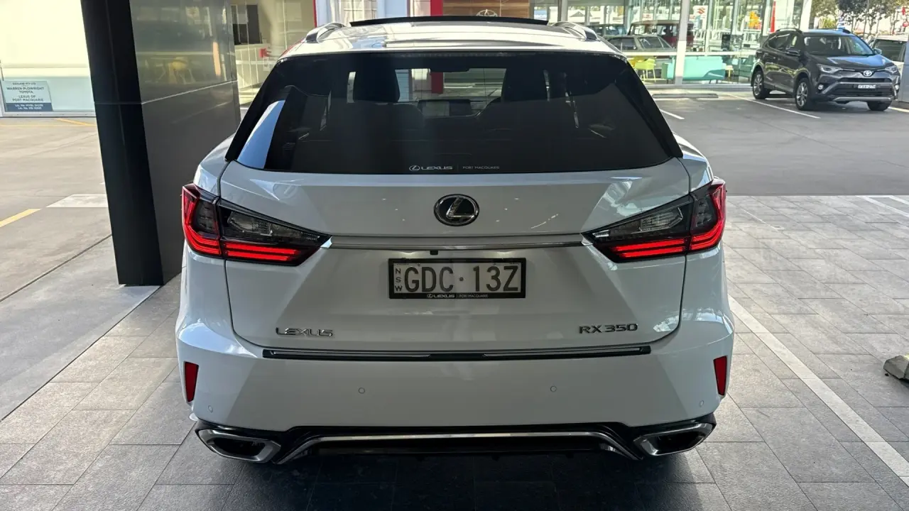 2017 Lexus RX350 Gallery Image 8