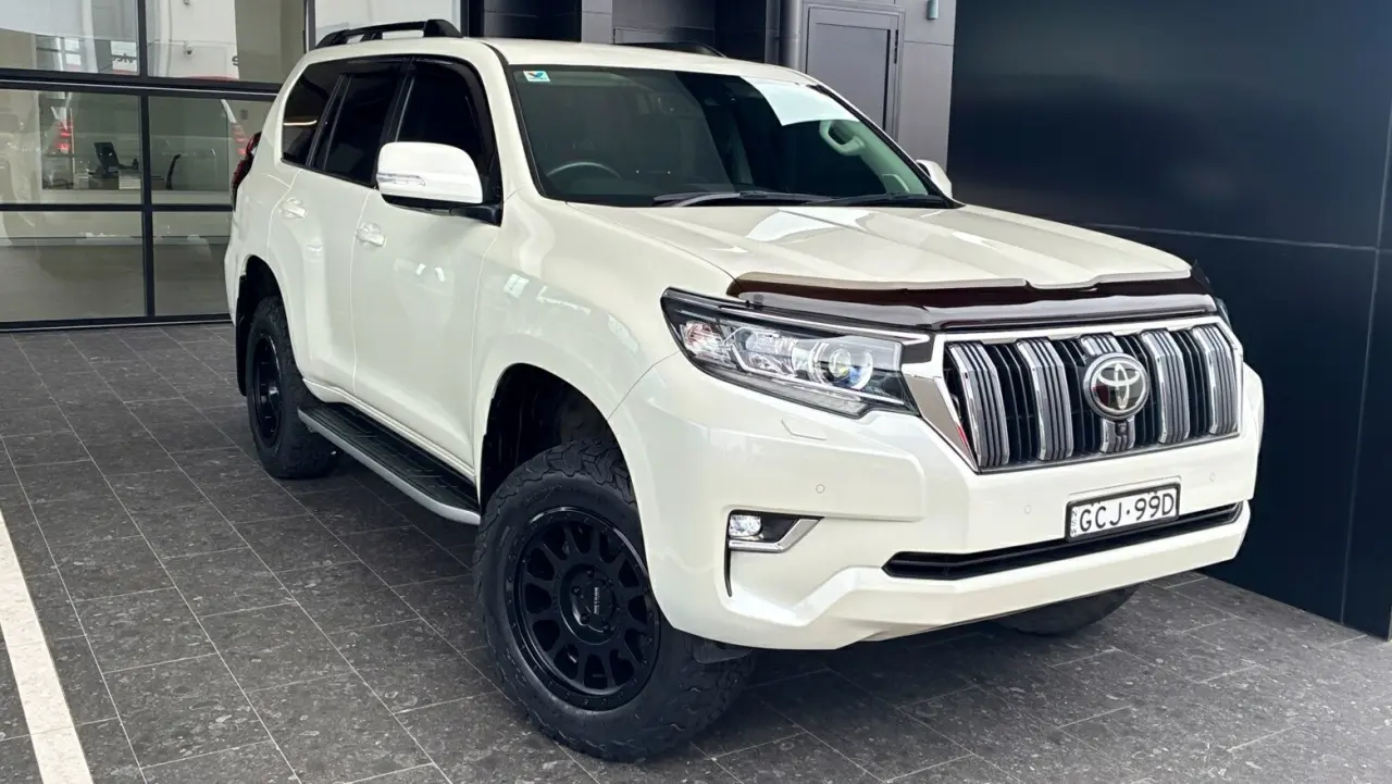 2021 Toyota Prado Gallery Image 1
