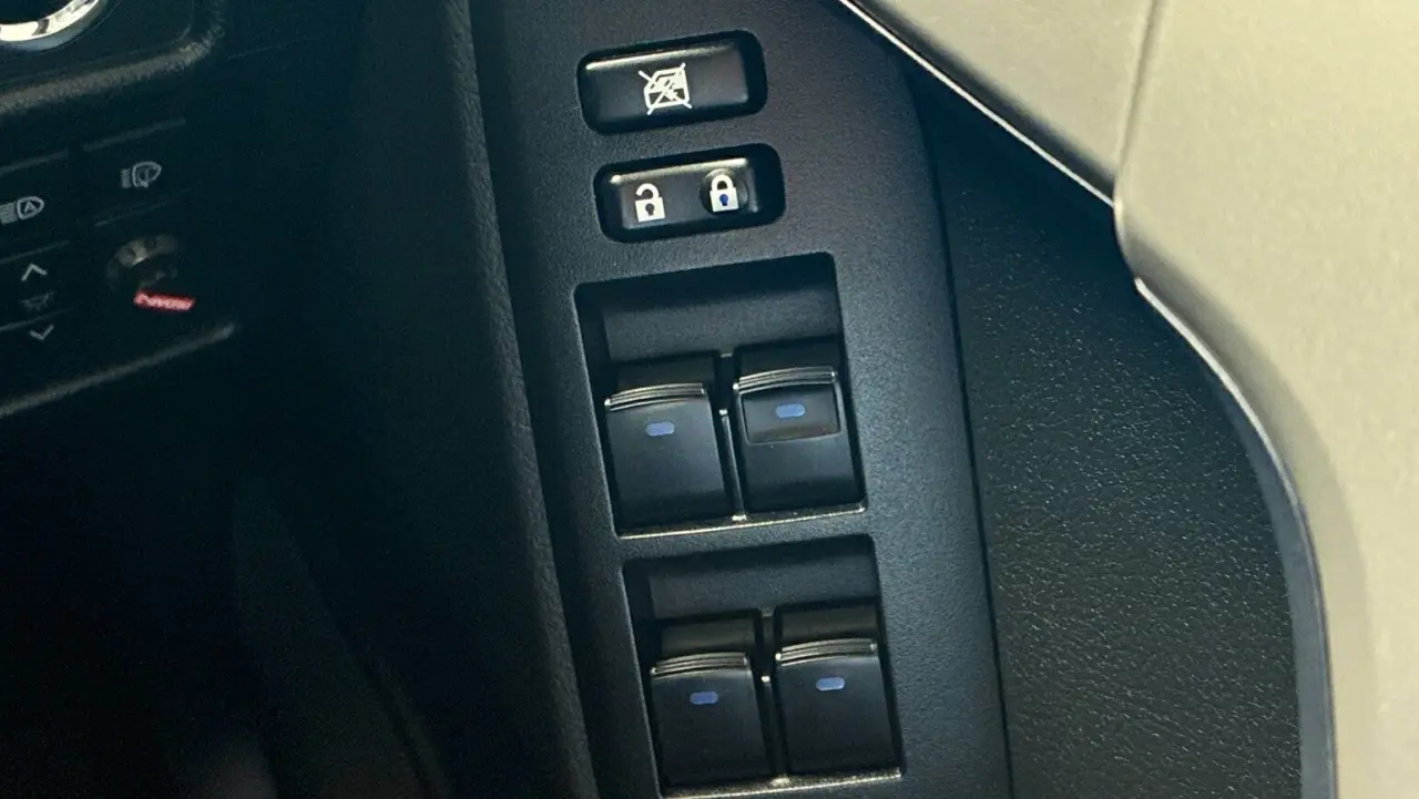 2021 Toyota Prado Gallery Image 15