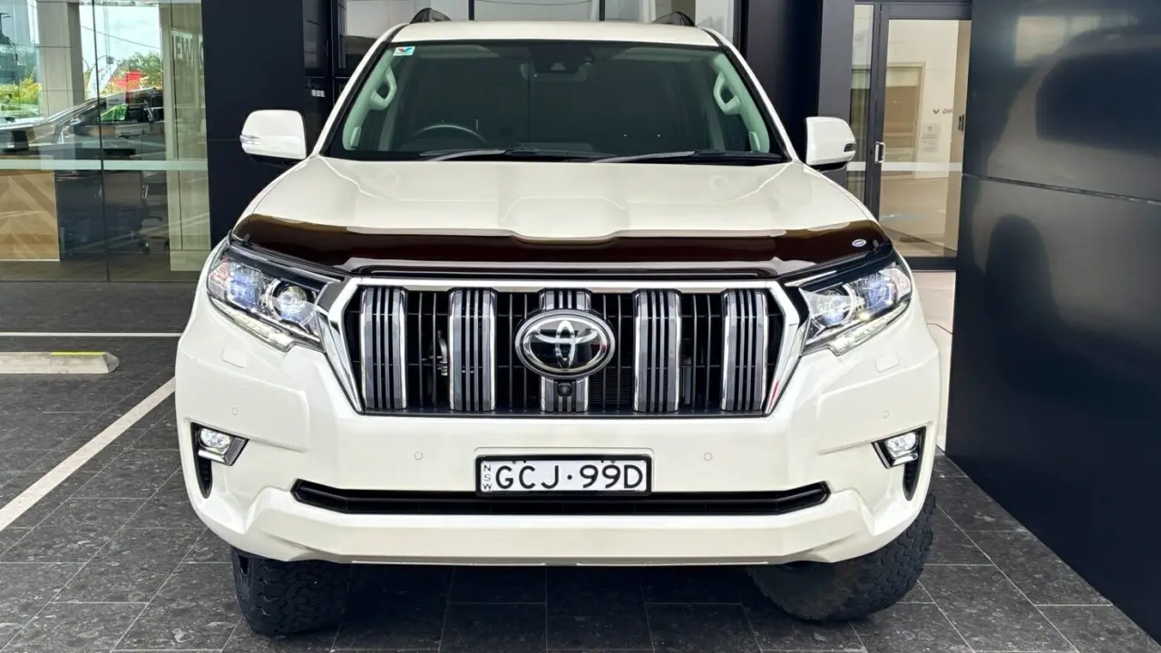 2021 Toyota Prado Gallery Image 2