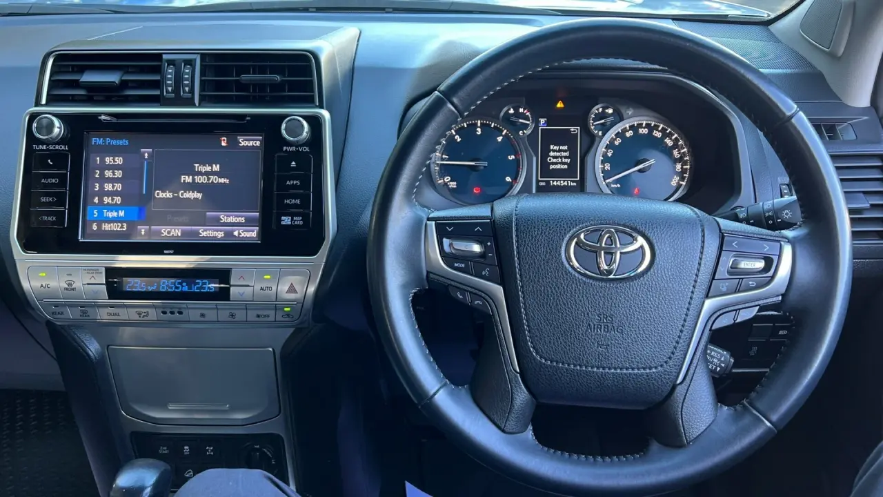 2018 Toyota Prado Image 11