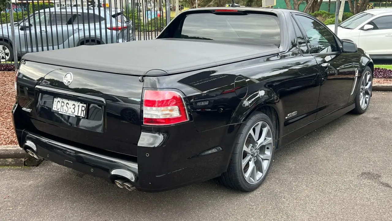 2014 HOLDEN UTE Image 3