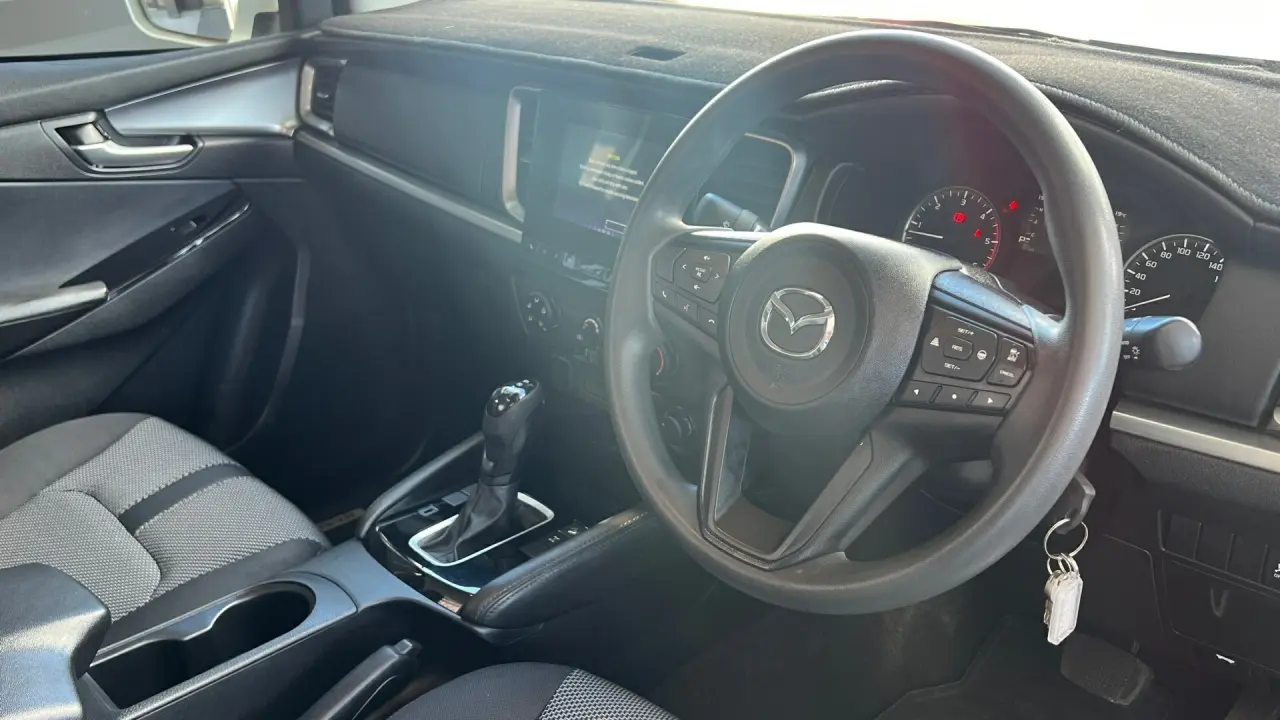 2020 MAZDA BT-50 Image 10