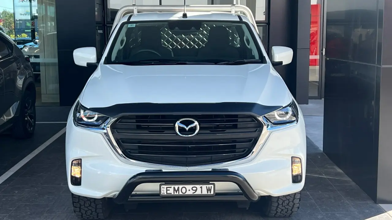 2020 MAZDA BT-50 Image 2