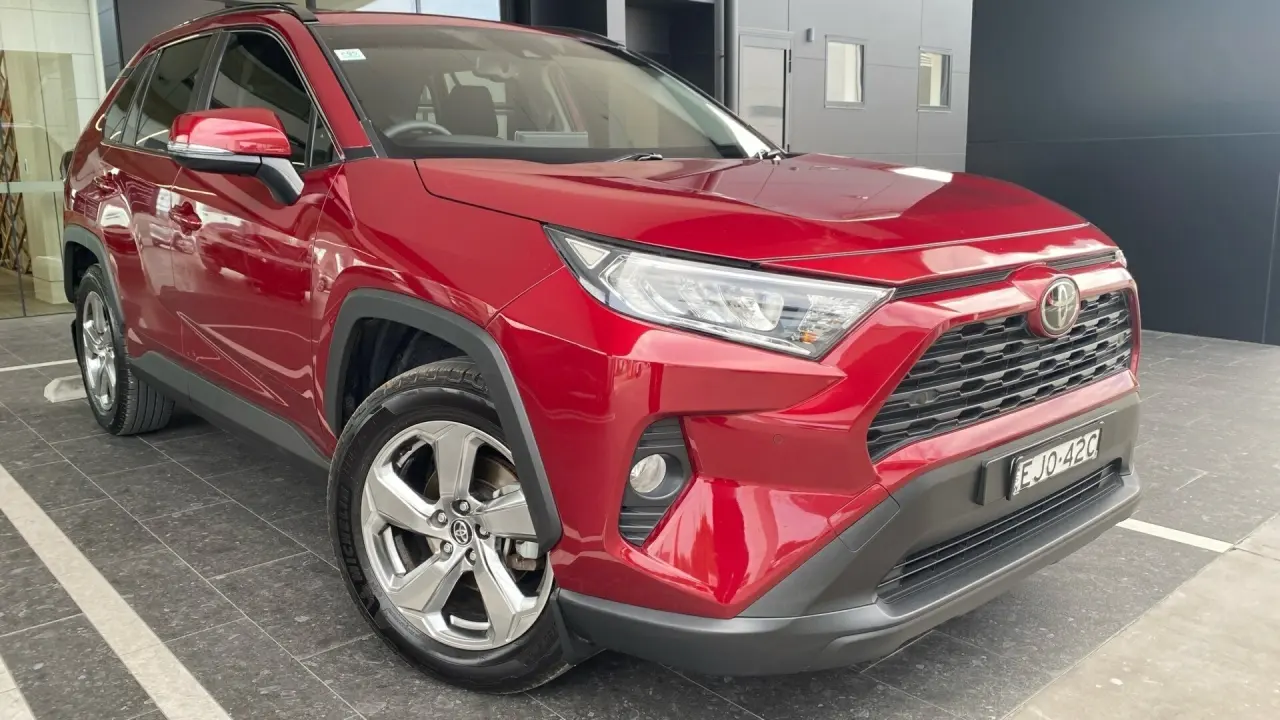 2019 Toyota Rav4 Gallery Image 1