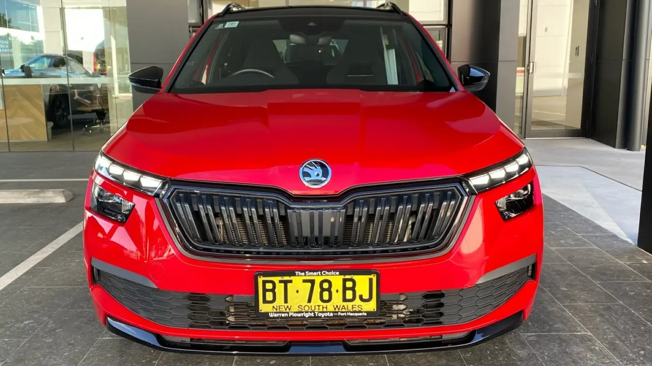 2021 SKODA KAMIQ Image 2