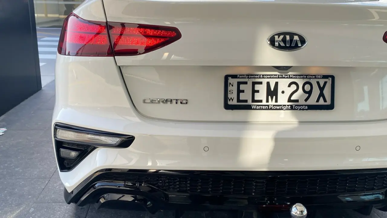 2019 KIA CERATO Image 5