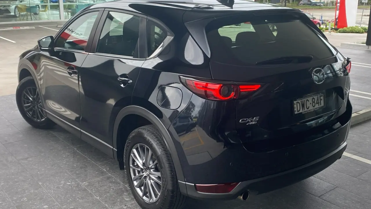 2017 MAZDA CX-5 Image 4