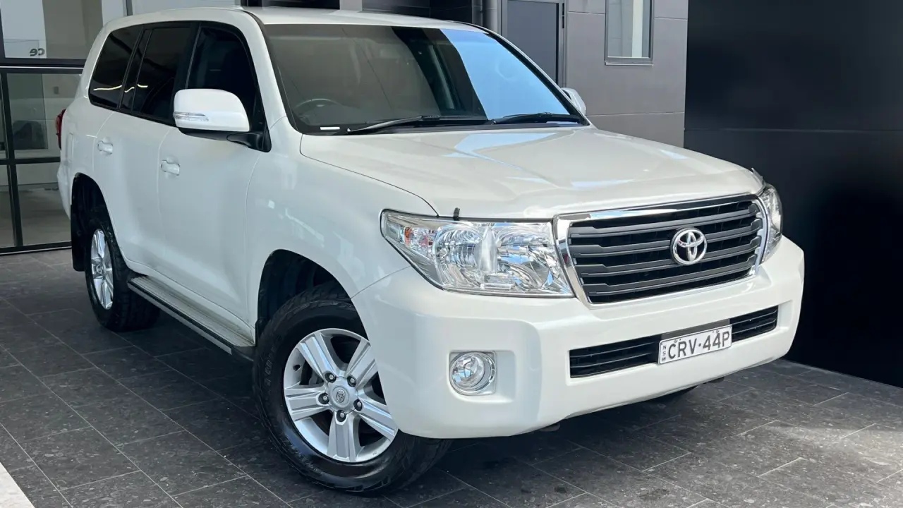 2014 Toyota Landcruiser Gallery Image 1