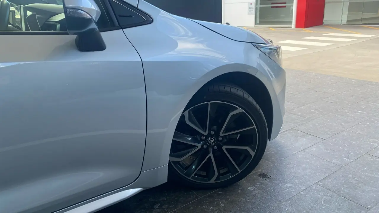 2019 Toyota Corolla Gallery Image 9