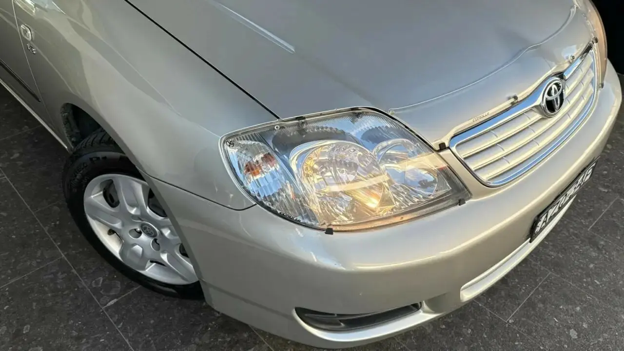 2006 Toyota Corolla Gallery Image 3