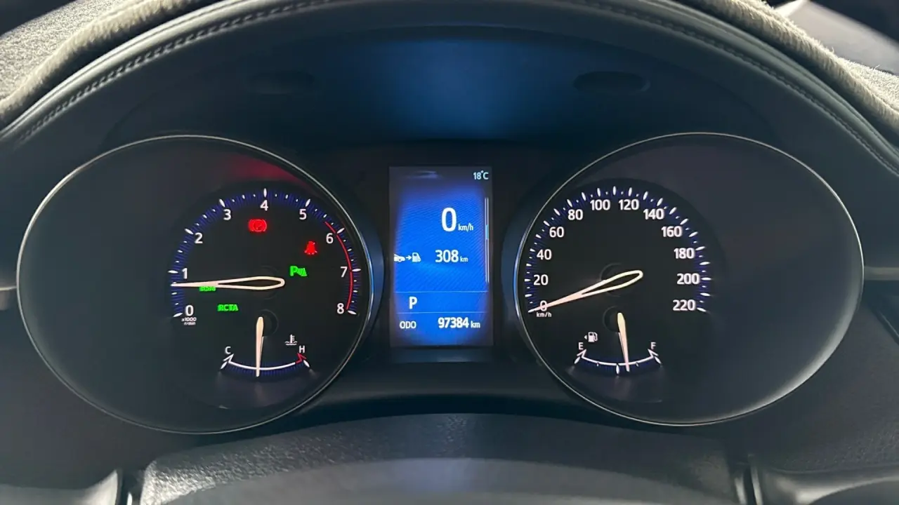 2018 Toyota C-HR Gallery Image 11
