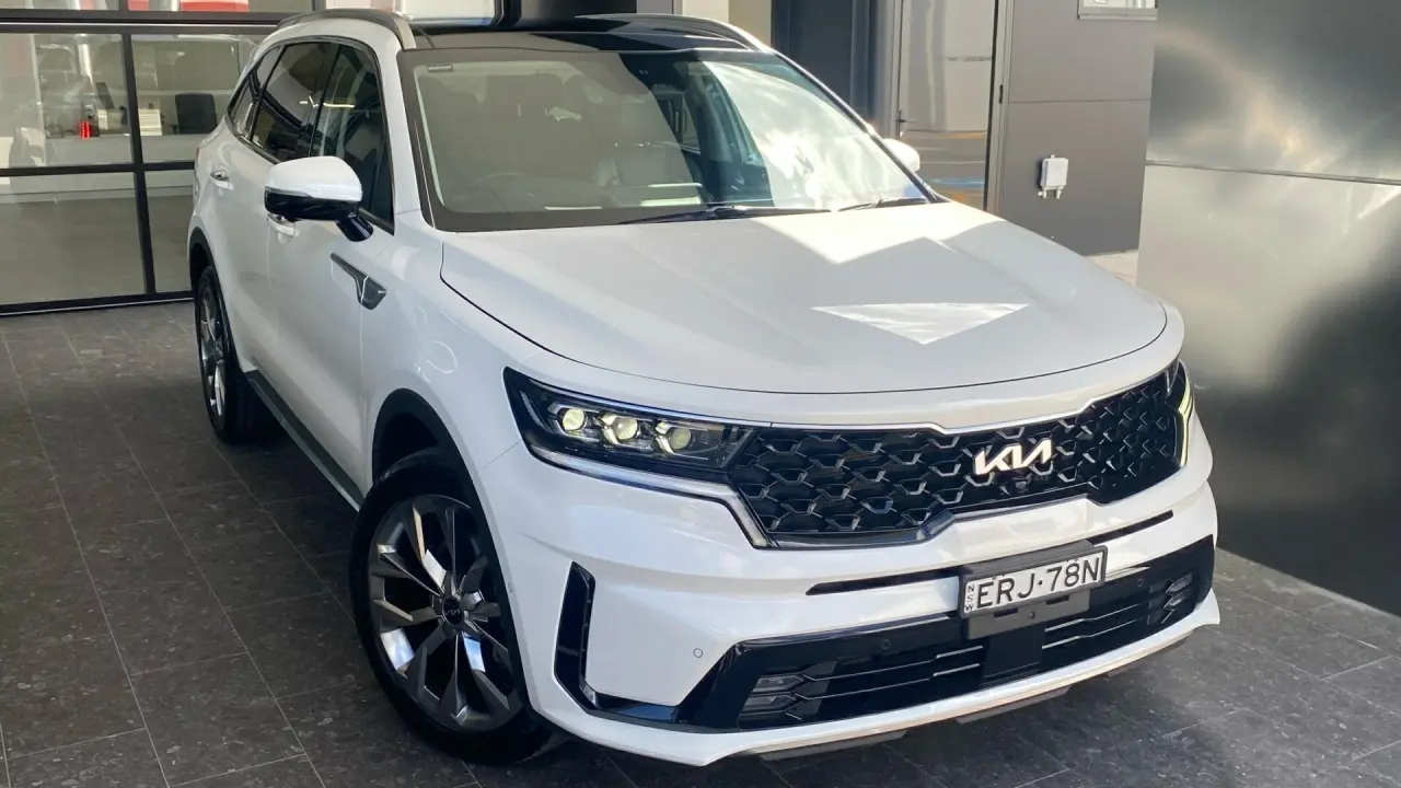 2021 KIA SORENTO Gallery Image 1