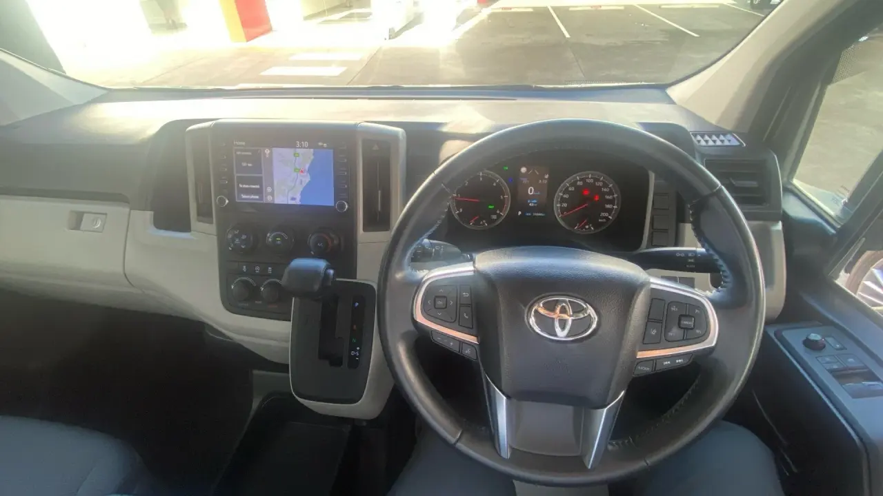 2021 Toyota Hiace Gallery Image 10
