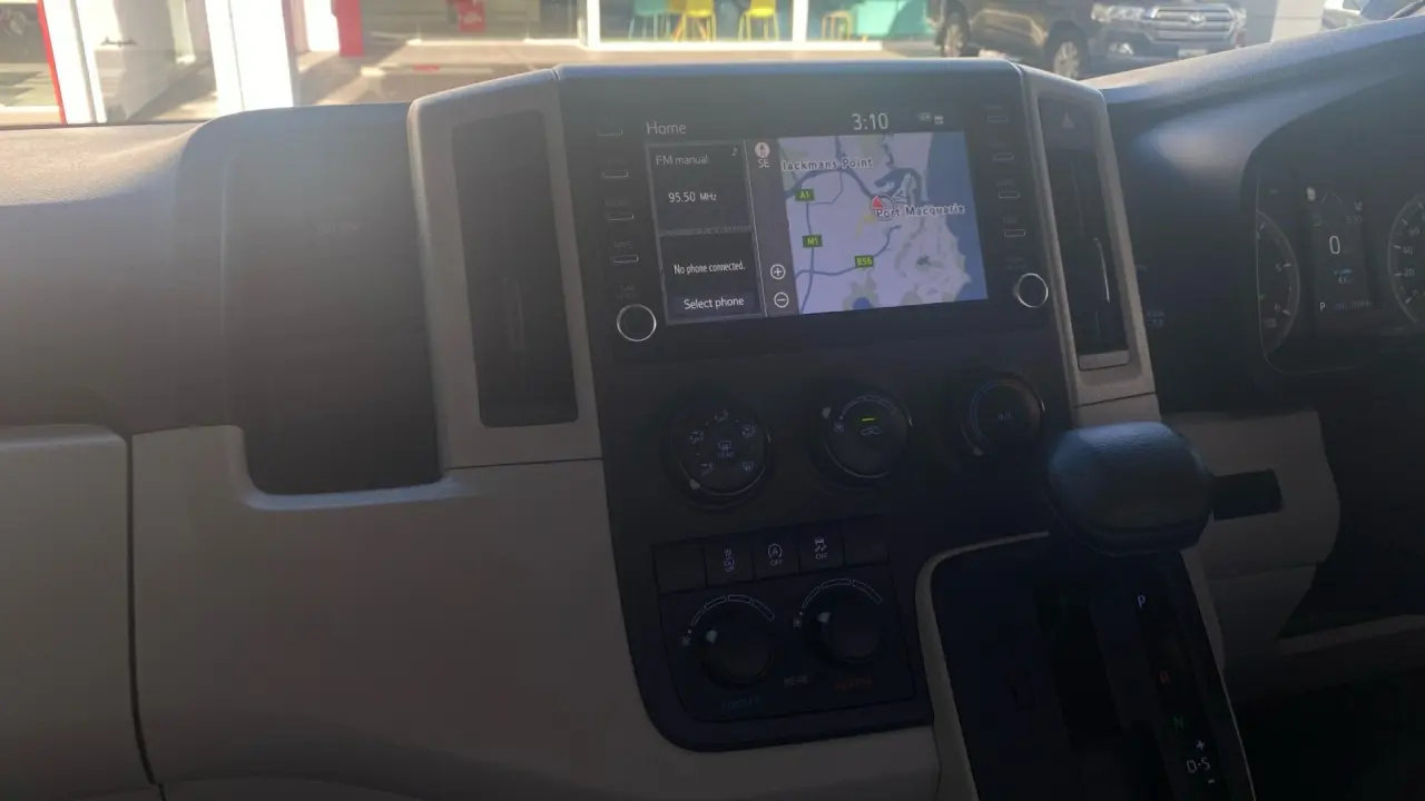 2021 Toyota Hiace Gallery Image 12