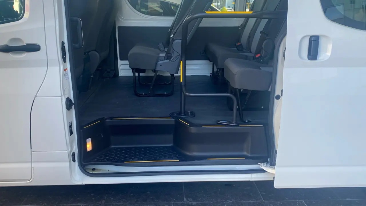 2021 Toyota Hiace Gallery Image 19