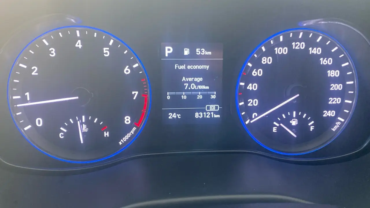 2019 HYUNDAI KONA Gallery Image 12