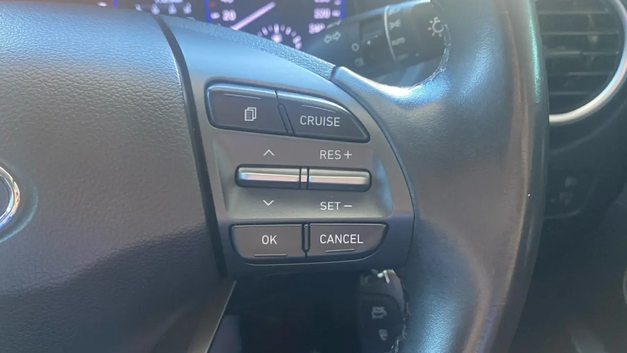 2019 HYUNDAI KONA Gallery Image 14