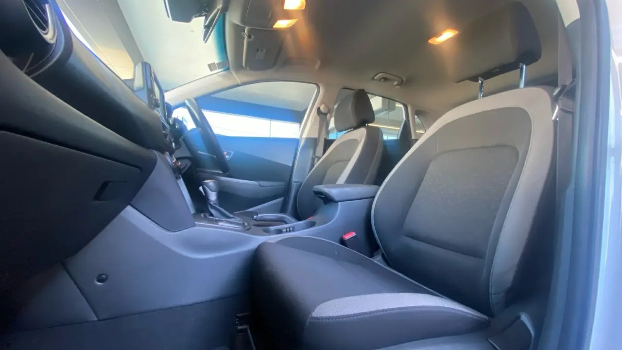 2019 HYUNDAI KONA Gallery Image 20