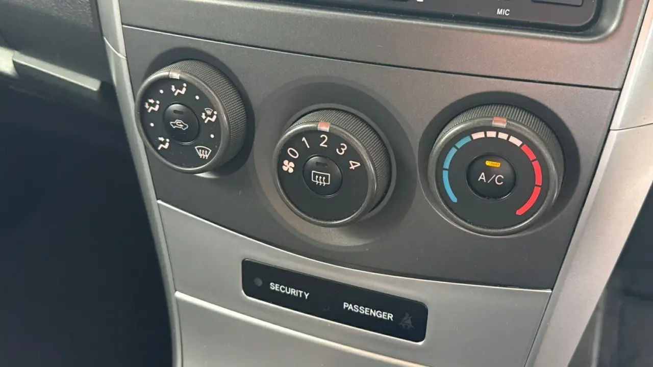 2011 Toyota Corolla Gallery Image 14