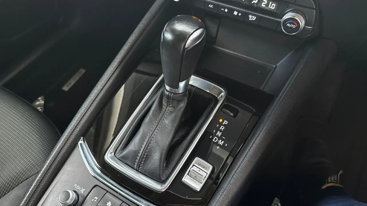 2019 MAZDA CX-5 Gallery Image 17