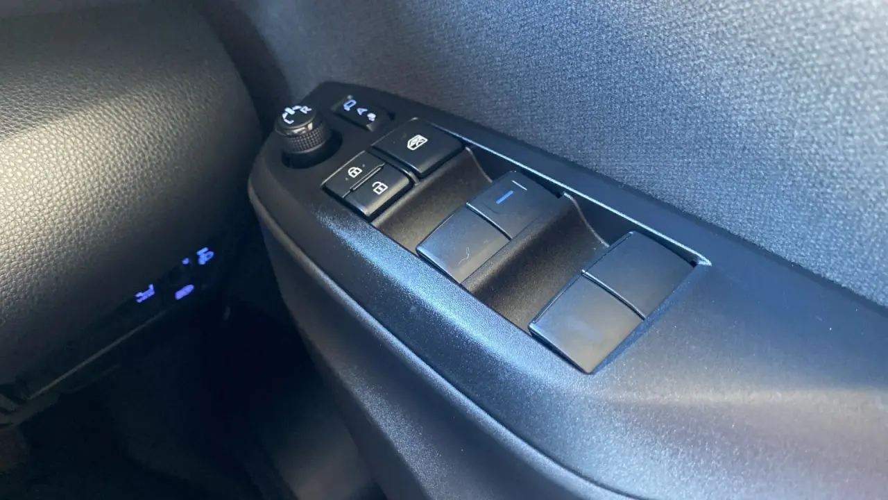 2021 Toyota Yaris Cross Gallery Image 18