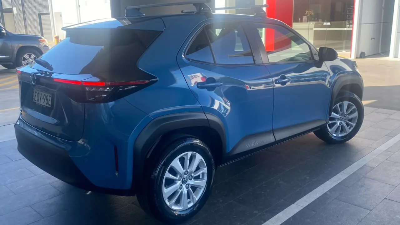 2021 Toyota Yaris Cross Gallery Image 8