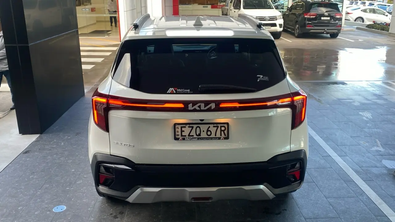 2023 KIA SELTOS Gallery Image 7