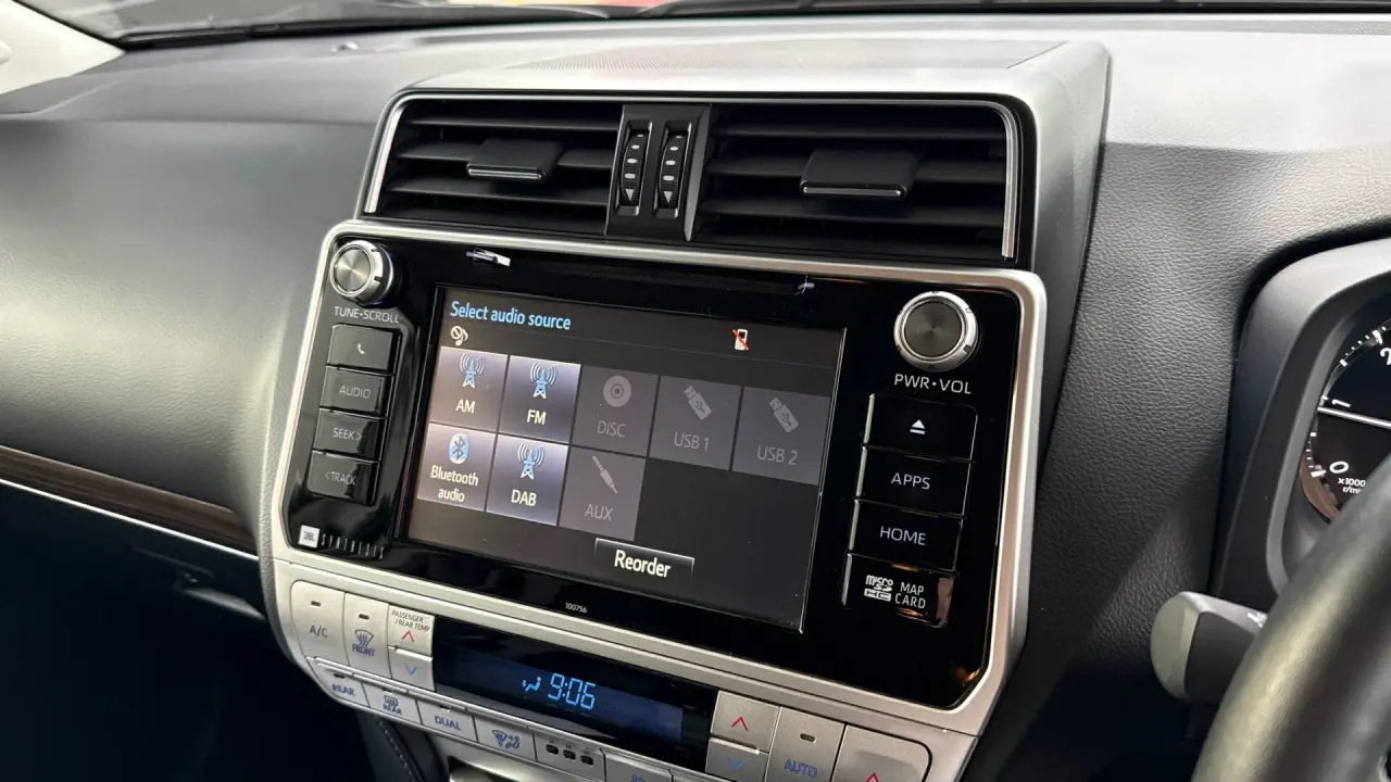 2018 Toyota Prado Gallery Image 13