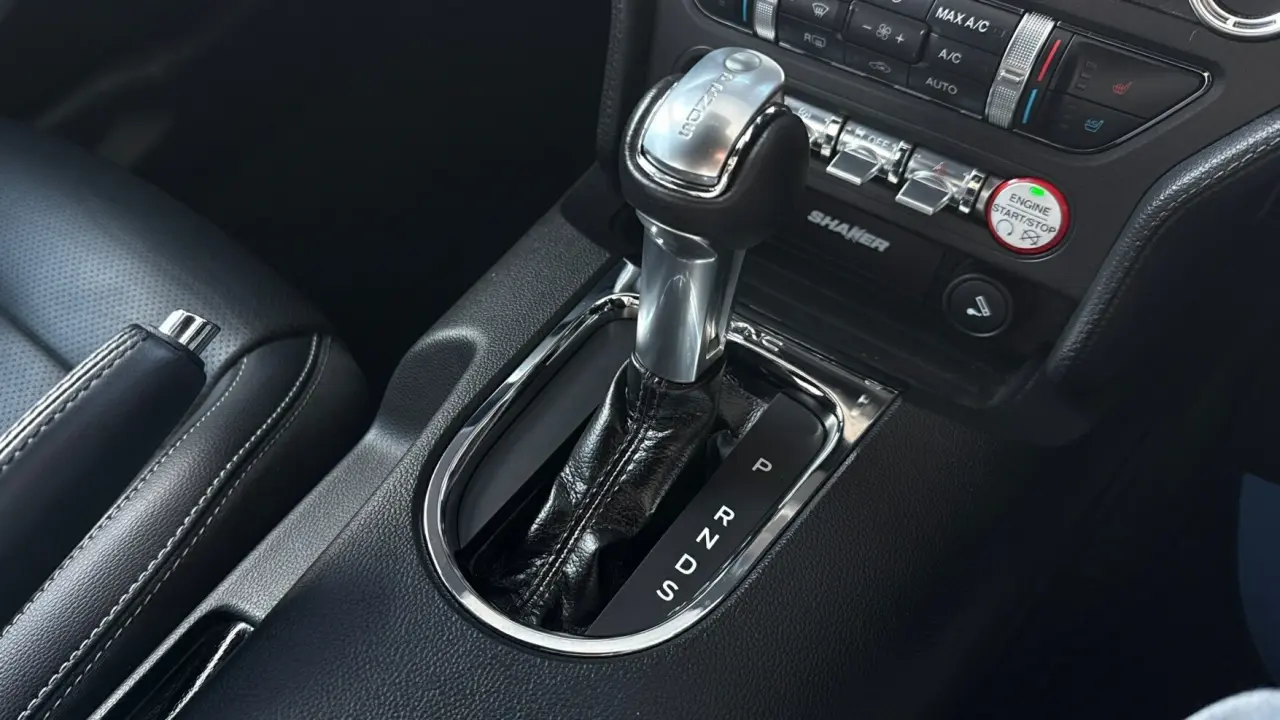 2017 FORD MUSTANG Gallery Image 15
