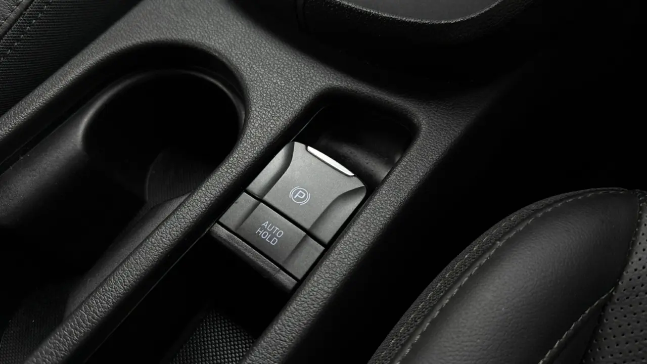 2022 HYUNDAI KONA Gallery Image 18