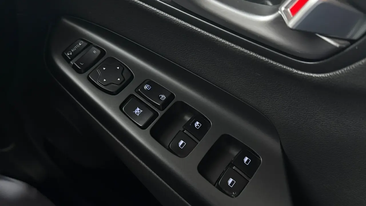 2022 HYUNDAI KONA Gallery Image 20