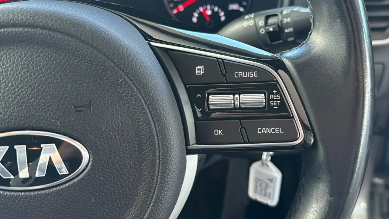 2020 KIA SPORTAGE Gallery Image 12