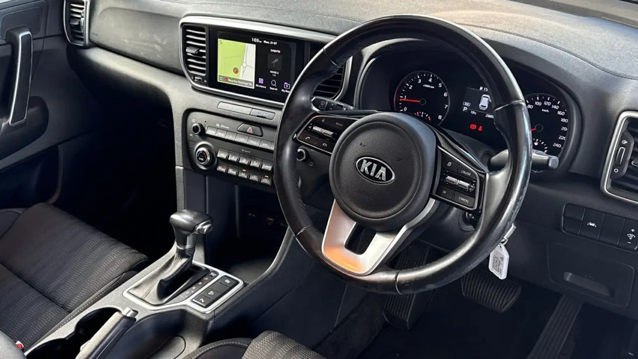 2020 KIA SPORTAGE Gallery Image 9