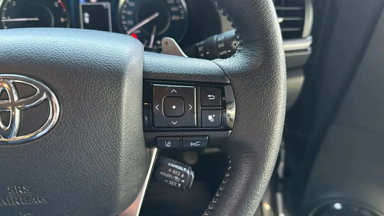 2020 Toyota Fortuner Gallery Image 11