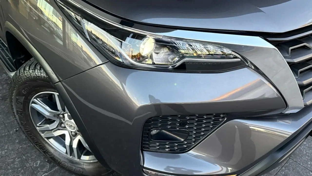 2020 Toyota Fortuner Gallery Image 3