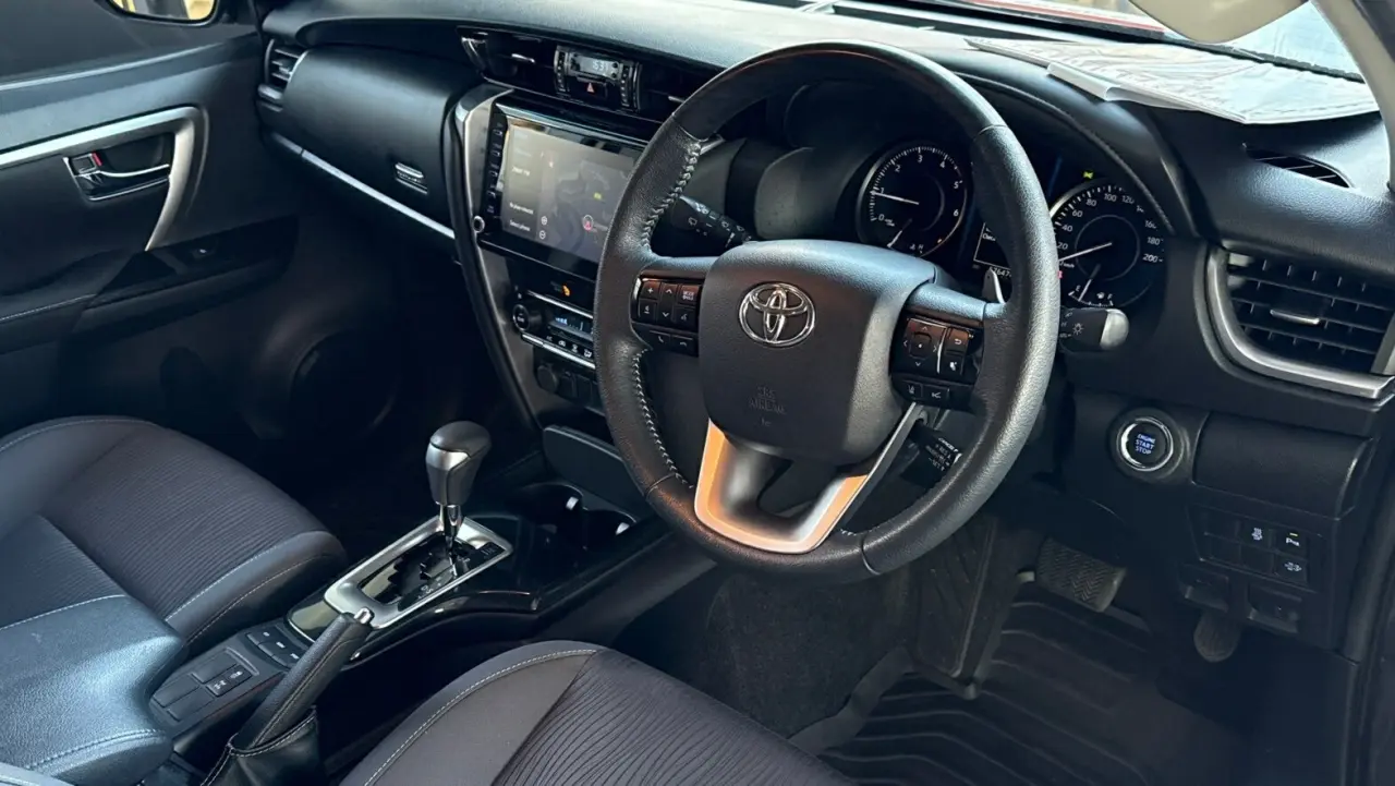 2020 Toyota Fortuner Gallery Image 8