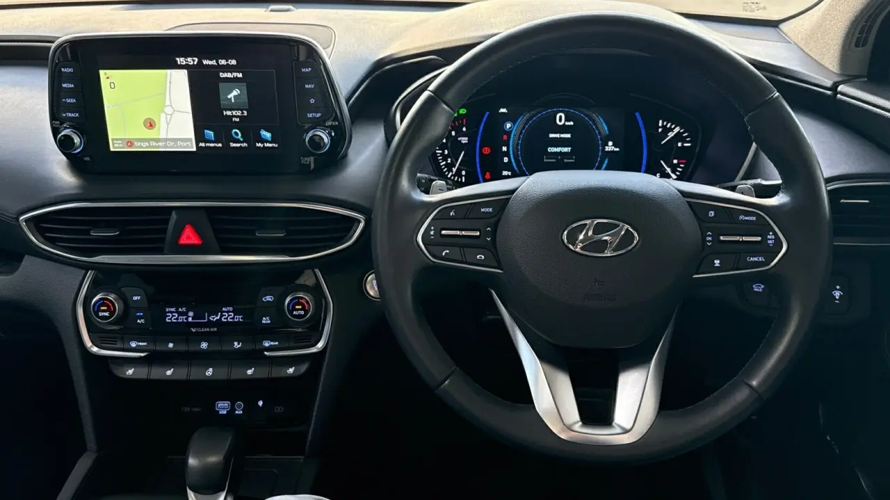 2018 HYUNDAI SANTA FE Gallery Image 11
