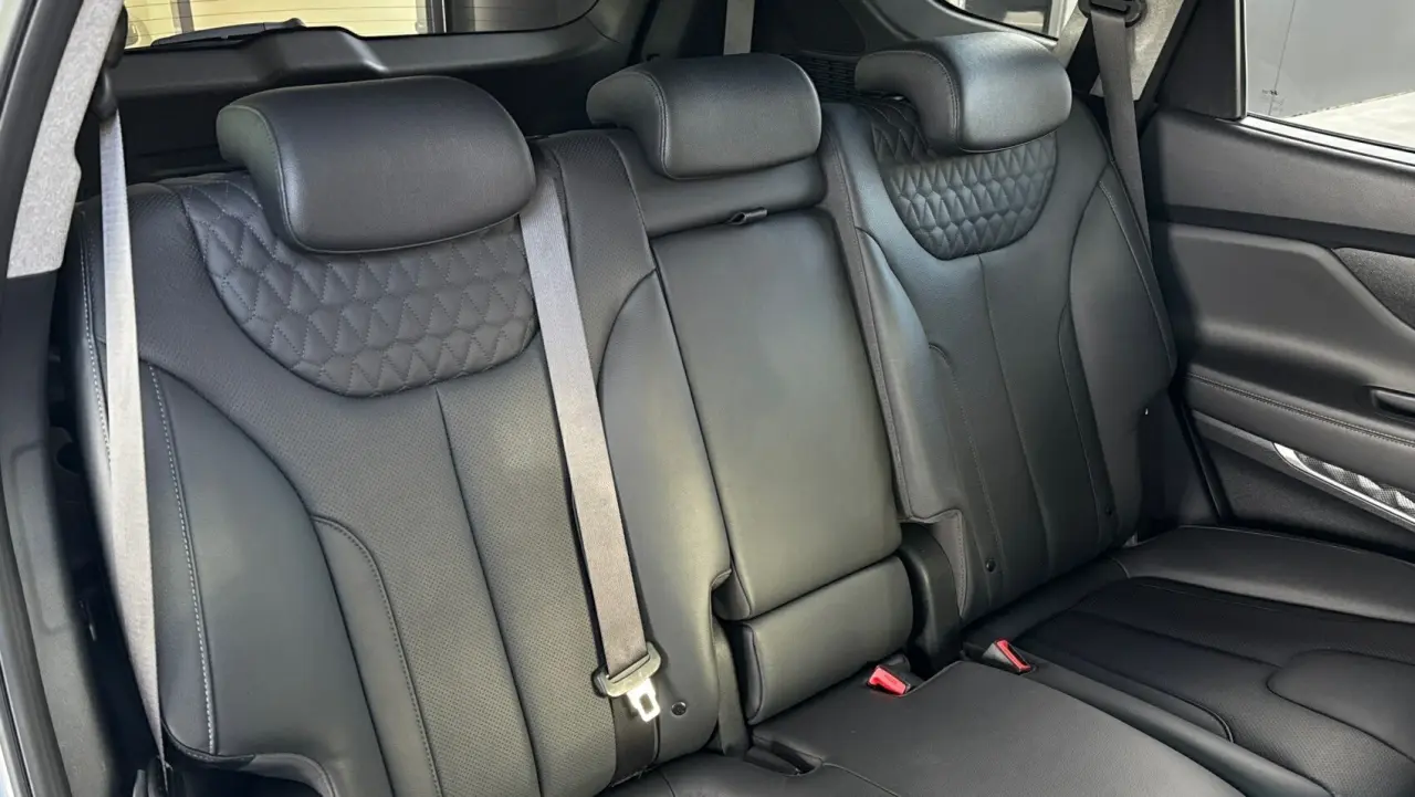 2018 HYUNDAI SANTA FE Gallery Image 8